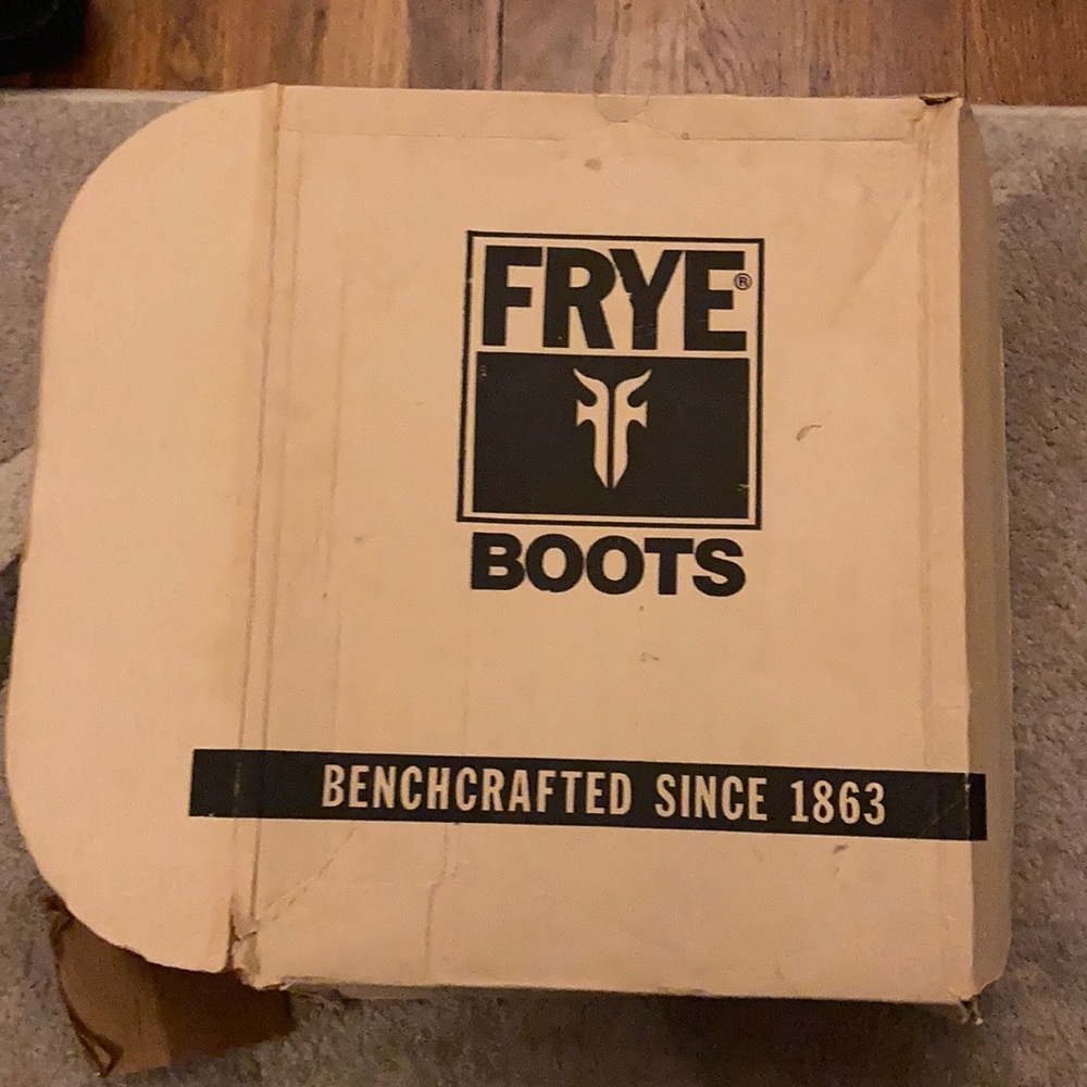 Frye Men’s Cowboy Boots